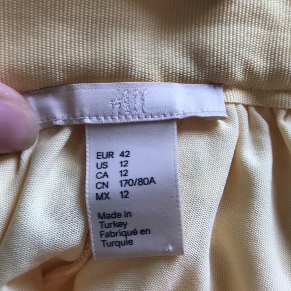 H&M sunflower yellow lined maxi crochet skirt size US 12 gently used condition. - Picture 4 of 7